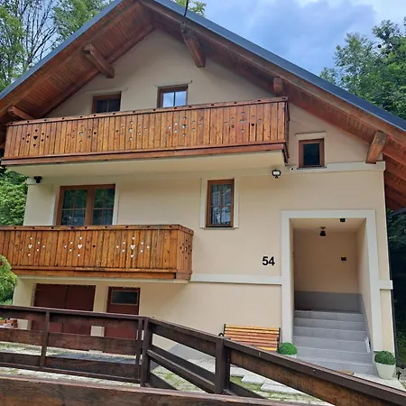 Mountainspring Appartement *